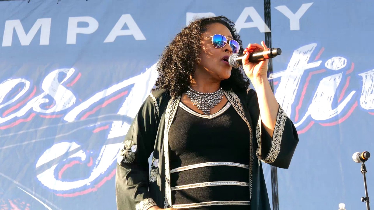 Dawn Tyler Watson no Tampa Bay Blues Festival 2017