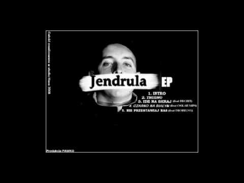 Jendrula - EP (2008): 04. Czarno na białym (ft. Oskar, prod. Pawko)