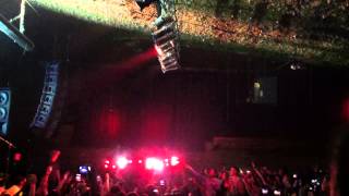 MuteMath - Quarantine - Paul Meany crowd surfing