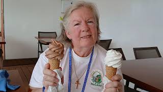 THE BEST FREE PIZZA & FREE ICE CREAM ON STAR PRINCESS! (DECK 9 TOUR & REVIEW)