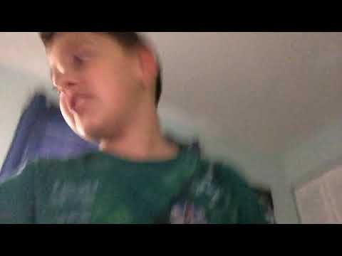 Playing super Mario maker 2 on the Nintendo switch