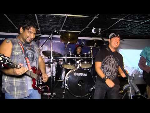 Trivu - Esperando Por Ti (En Vivo)