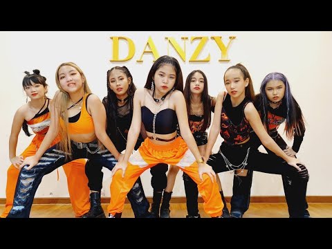 4EVE - Booty Bomb cover by danzystudio