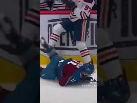 O grande sucesso de McDavid!#mcdavid #hits #nhl #hockey