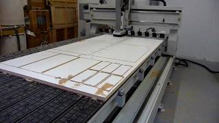 Video Máy phay cnc router 1 đầu ( tự động thay 8 dao)