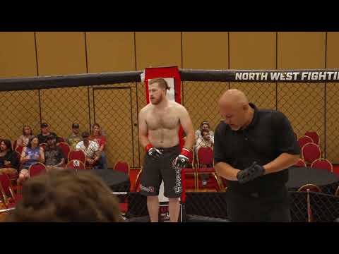 Zack Winter vs Vincent Bryan in a 185lb amateur mma bout