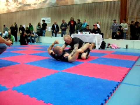 Ghettofights 2009 Open weight - Daniel Sørensen vs Joachim "Hellboy" Hansen