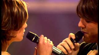 Brian McFadden &amp; Delta Goodrem - Almost here [Live] Bravo Supershow 2005 [HQ]