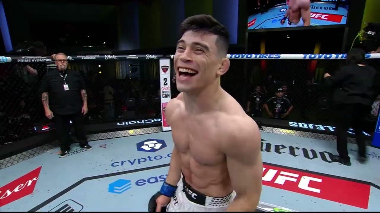 UFC | ¡KEVIN VALLEJOS NOQUEA a Giga Chikadze CON REVERSIBLE DE PUÑO en la co-estelar!