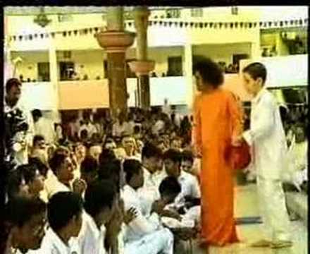 Satya Sai Baba - Kanulo mundara