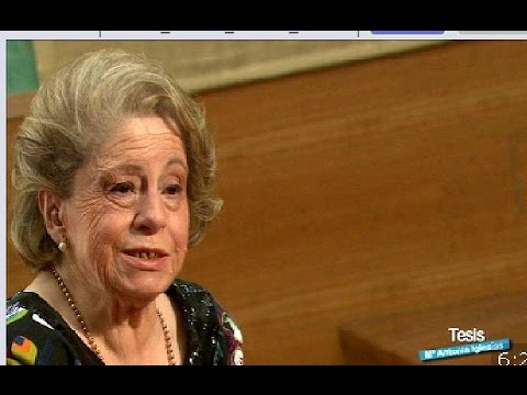 Vídeo: Entrevista a María Antonia Iglesias González no blog Memoranda, Arquivo Canal Sur, Andalucía, 2010 [Emitida o 11 de setembro de 2010].