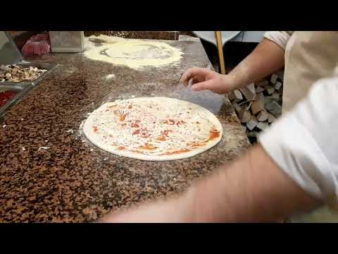Delicious Pizza (Pizza Quattro Formaggio)