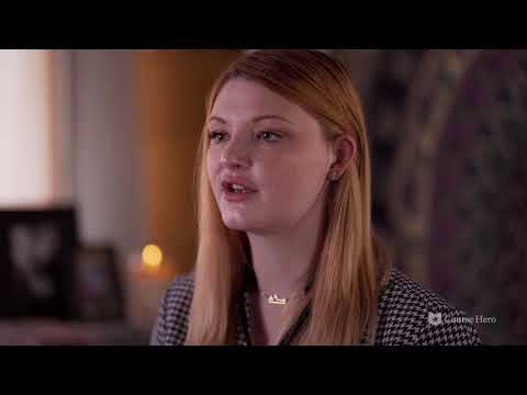 Hero Student and Single Mom Starla Moore is First in Family to Graduate College