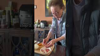 Download lagu How My Korean Grandma Makes 2x Spicy Buldak Ramen🥵 #shorts mp3