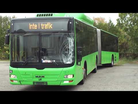 CNG MAN Lion's City Bendybus Nobina 7108 turns and departs for the scrapyard summer 2022