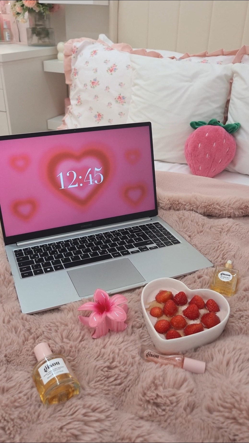 Bangun dengan semangat! ☀️ Nikmati rutinitas pagi produktif dan preppy-ku yang bikin hari terasa lebih ceria.✨