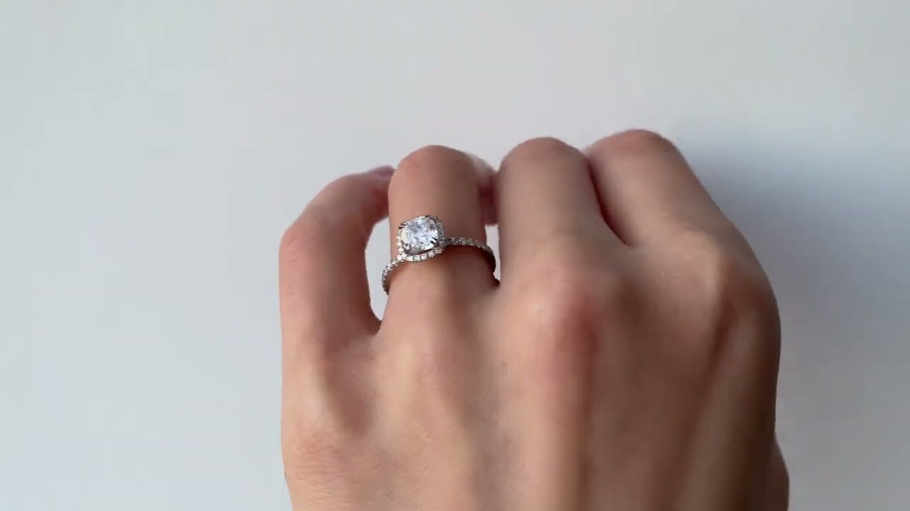 Style #2939with 1 carat