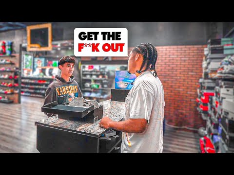 I Kicked Out a Customer for What He Hid in His Sneaker…