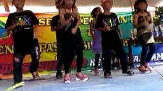 Download lagu Tari Kreasi Oeaeo - Barakatak mp3