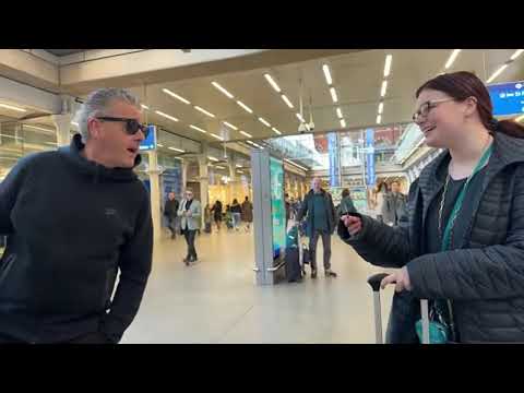 Girl Gives Me Money - Piano Livestream