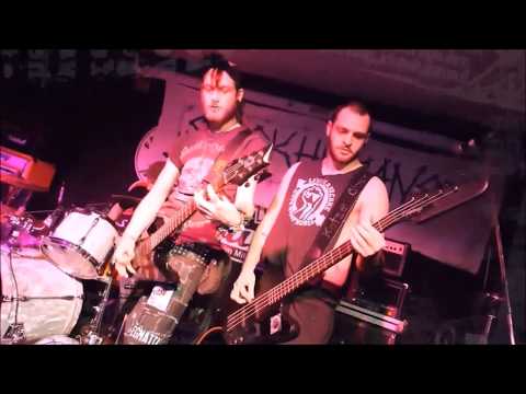 StackHumans - Angepisst und radikal Ⓐ (video)