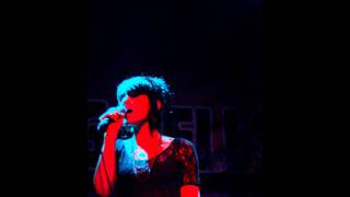 Howling Bells - Invisible