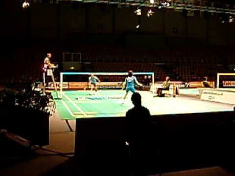 2007 10 23 Danish Open 2007 Odense, 1 kolo kvalifikace   Jan Fröhlich vs Lee Hyun Il KOR, jedna výměna