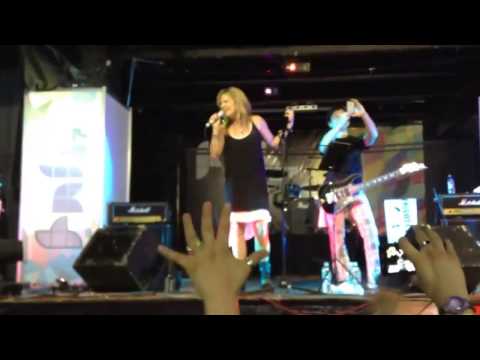 Akira Yamaoka & Mary Elizabeth McGlynn Full Concert 2014 MEXICO
