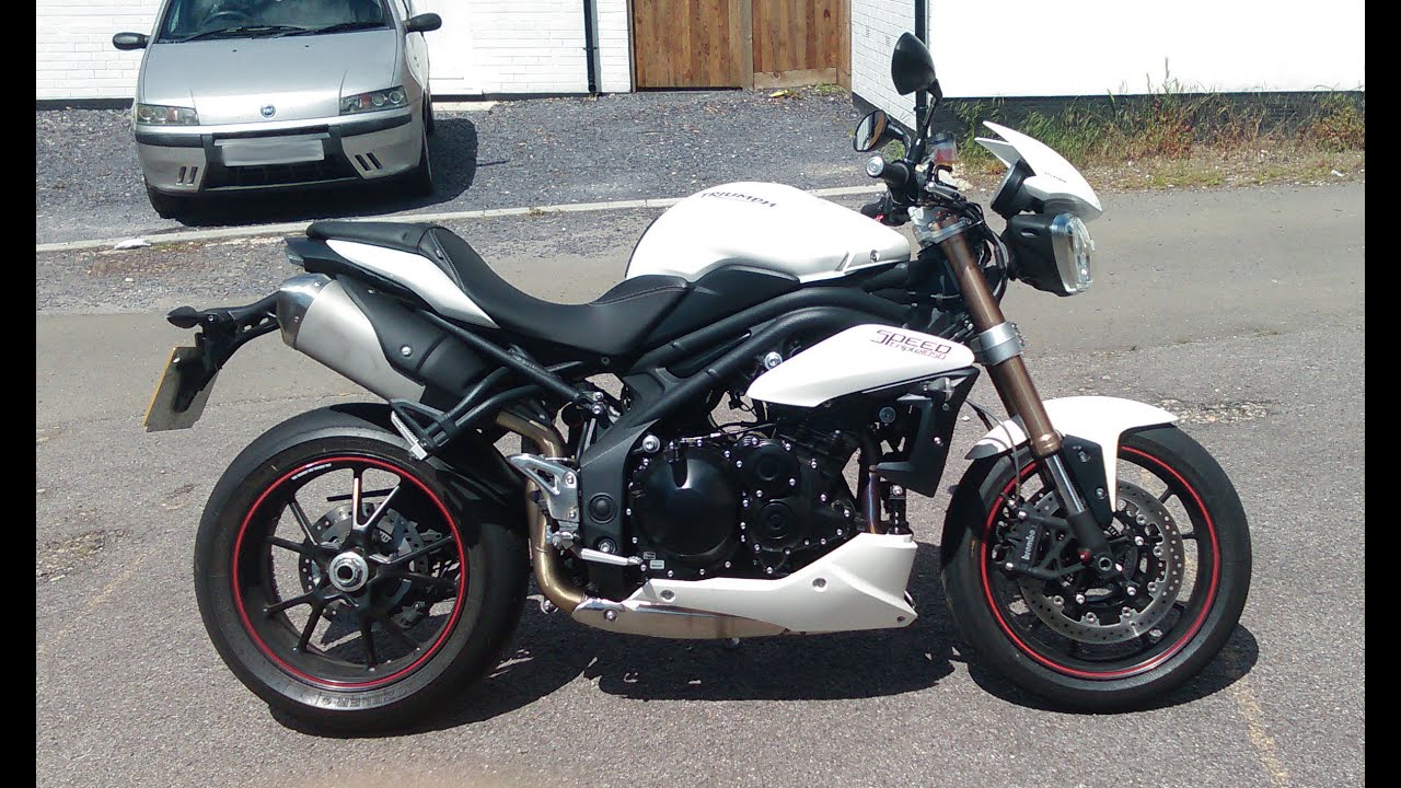 Test Ride #3 - Triumph 2015 Speed Triple ABS