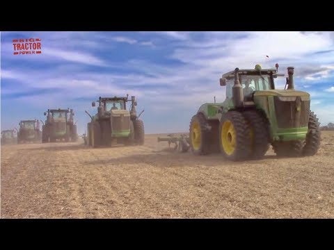 12 JOHN DEERE Tractors Plow Up 11,000 Acres