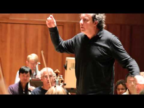 Juanjo Mena and Jonathan Carney talk about two decades of collaboration