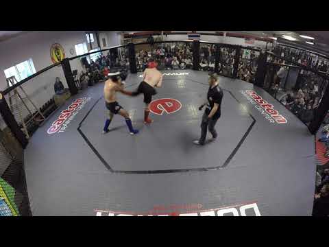 16 - Aaron Woods (RED) vs Max Ramirez (BLUE)