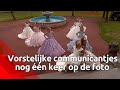 Alle communicantjes droegen woensdag nog één keer hun prinsessenjurken voor een koninklijke fotos...
