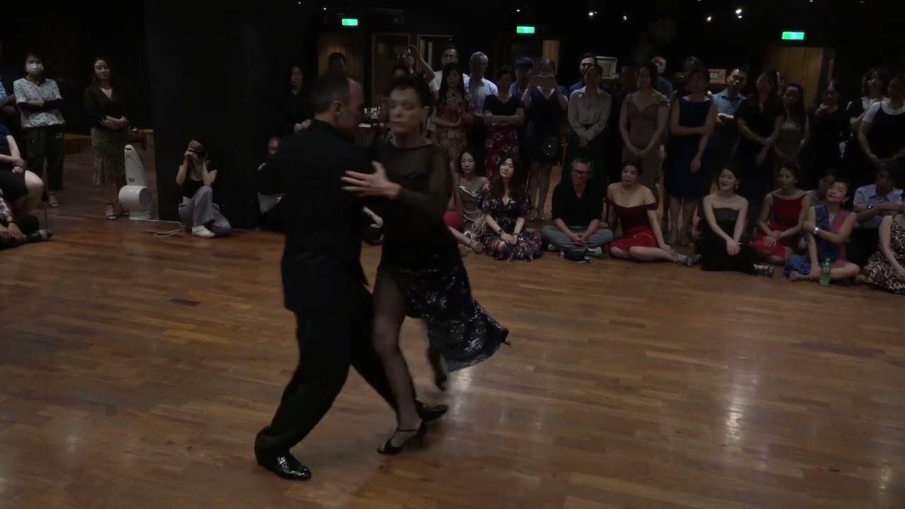 Video thumbnail for 20240601 Exhibition of Claudia Codega y Esteban Moreno 2/5 (Cam2)