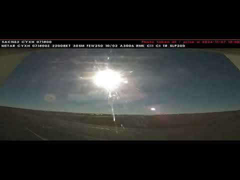 Medicine Hat (S) 110724 ... Red Pyramid