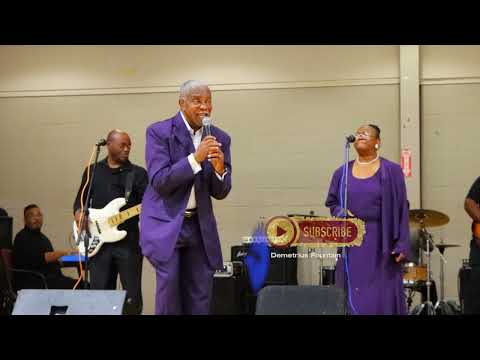 Rev Andrew Cheairs and the Songbirds - I've Got to Run on - sg3 - (11/26/2022) __in Mt. Olive MS