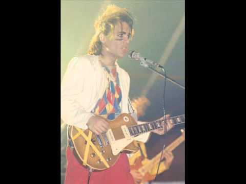 POP PUNK ITALIANO  alberto Camerini STAI PERDENDO CONTATTO CON LA REALTA' (3 CANZONI)