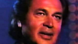 SOMETIMES WHEN WE TOUCH = ENGELBERT HUMPERDINCK