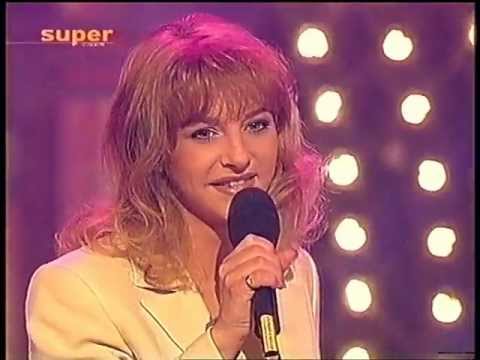 SANDRA WEISS: HEIMLICHKEITEN