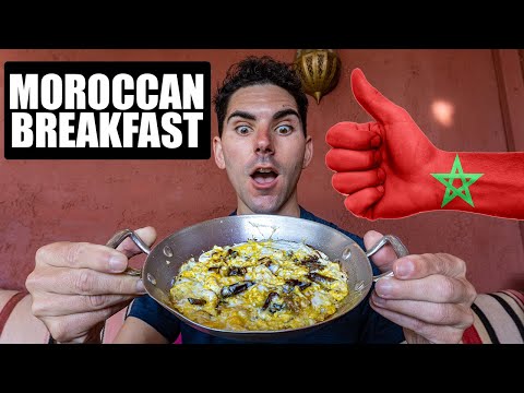 Eating Breakfast In Marrakesh, Morocco 4K | Moroccan Tea and Khlea (khlii) In Jemaa el-Fnaa