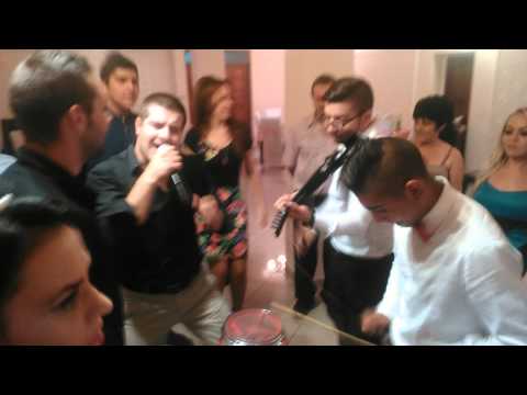 Ionuț de la Târgu Mureș live la nunta la Anca Munteanu