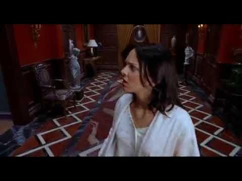 Scary Movie 2 - Check the music room