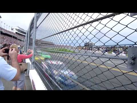 Así se Vive el NASCAR de Cerca - Coches y Velocidad