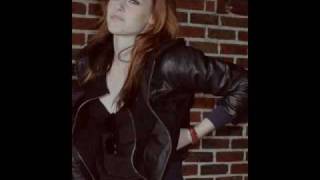 Kristen Stewart / Steady as she goes