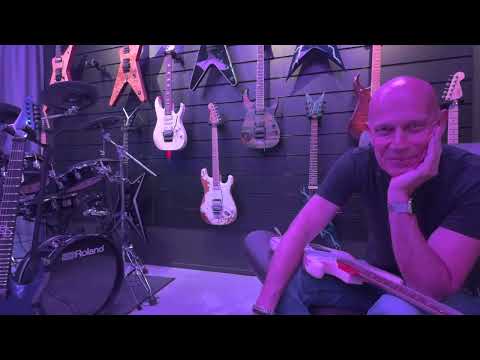 Wolf Hoffman of Accept Talking about Natural Noisegate = Volume knob
