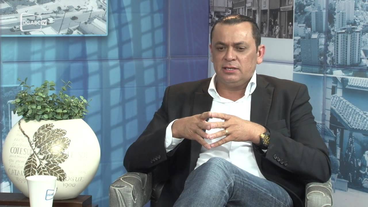 Confira entrevista completa de Frank Aguiar; veja vídeo