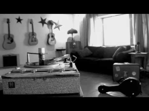 Max Gomez - A Showman's Life (A Tribute to Jesse Winchester)