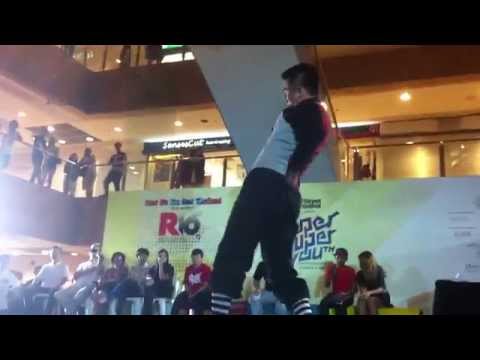 R16 2014 SEA Locking Finals - CeeKay vs Bird