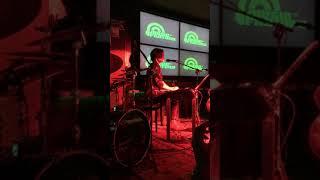 Fredi Leis - No tienes ni idea - Neón