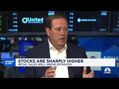 Cisco CEO Chuck Robbins on Q4 results, company layoffs and AI impact thumbnail